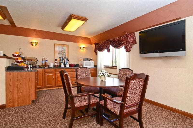 Baymont by Wyndham Danville IL