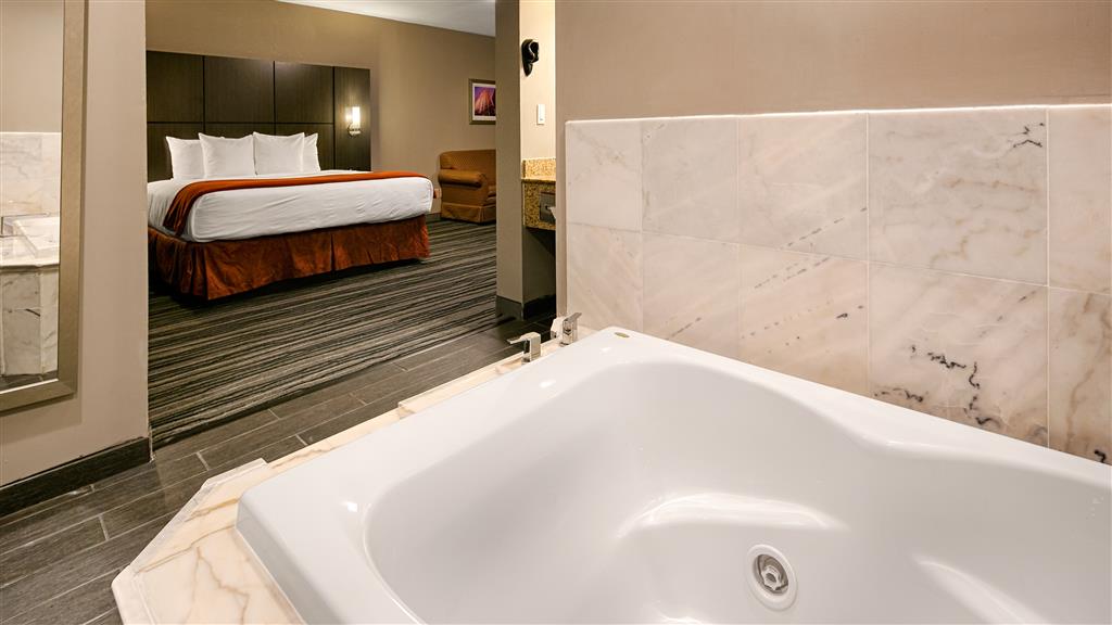 Best Western Riverside Inn
