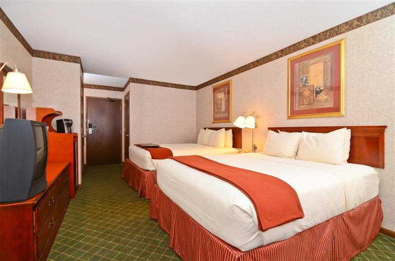 Best Western Riverside Inn