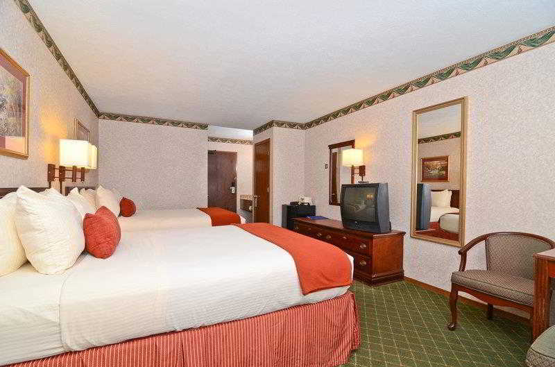 Best Western Riverside Inn