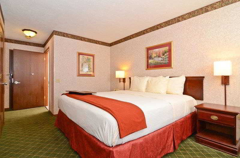 Best Western Riverside Inn