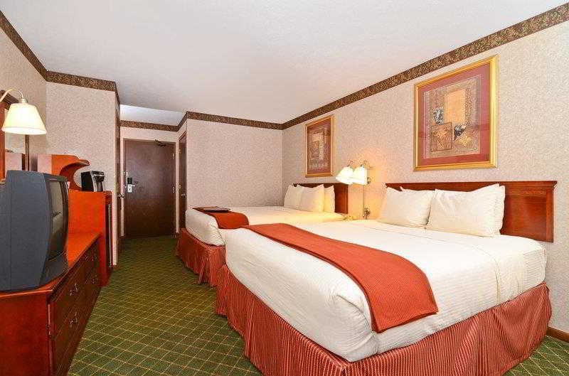 Best Western Riverside Inn