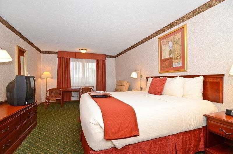 Best Western Riverside Inn