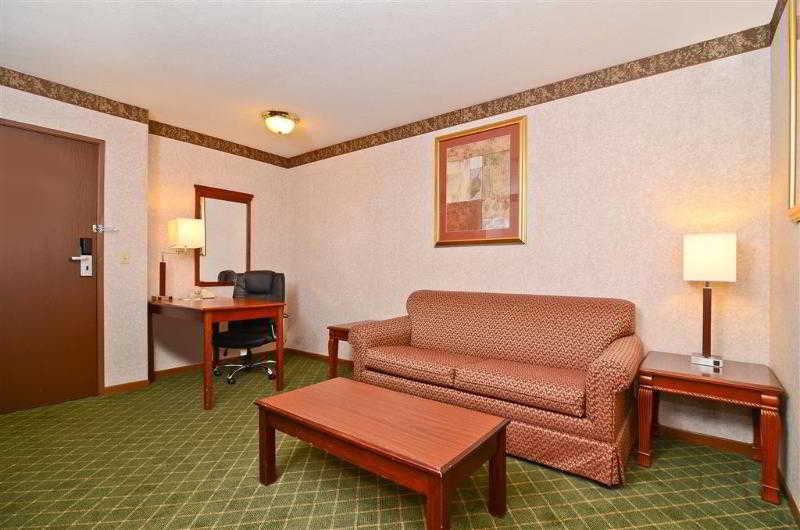 Best Western Riverside Inn