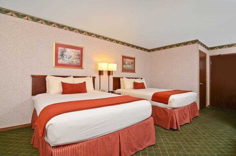 Best Western Riverside Inn