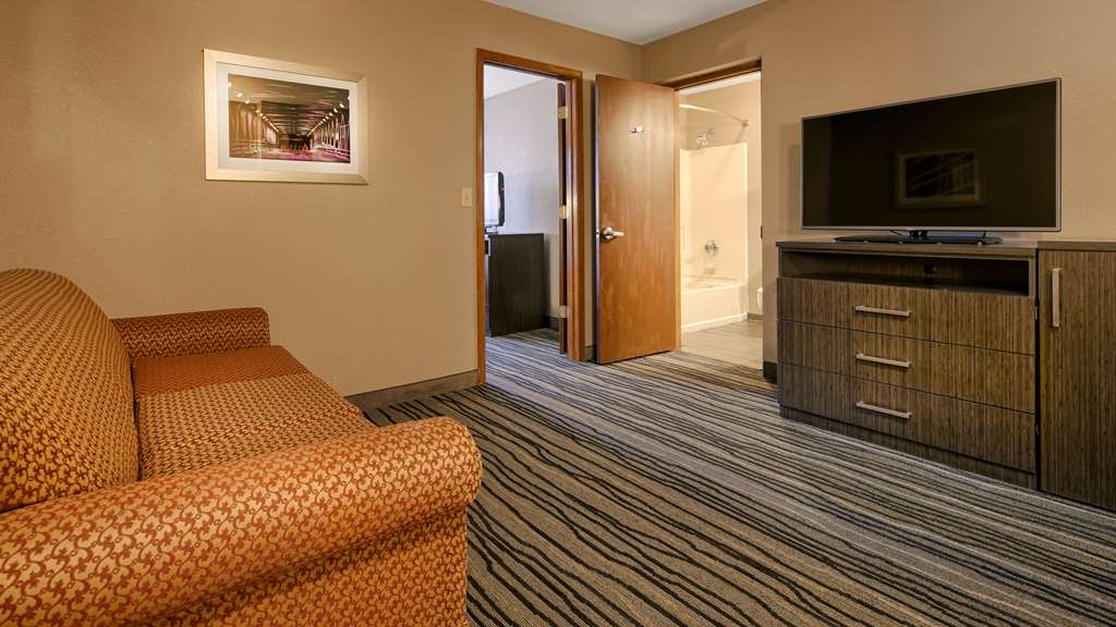 Best Western Riverside Inn