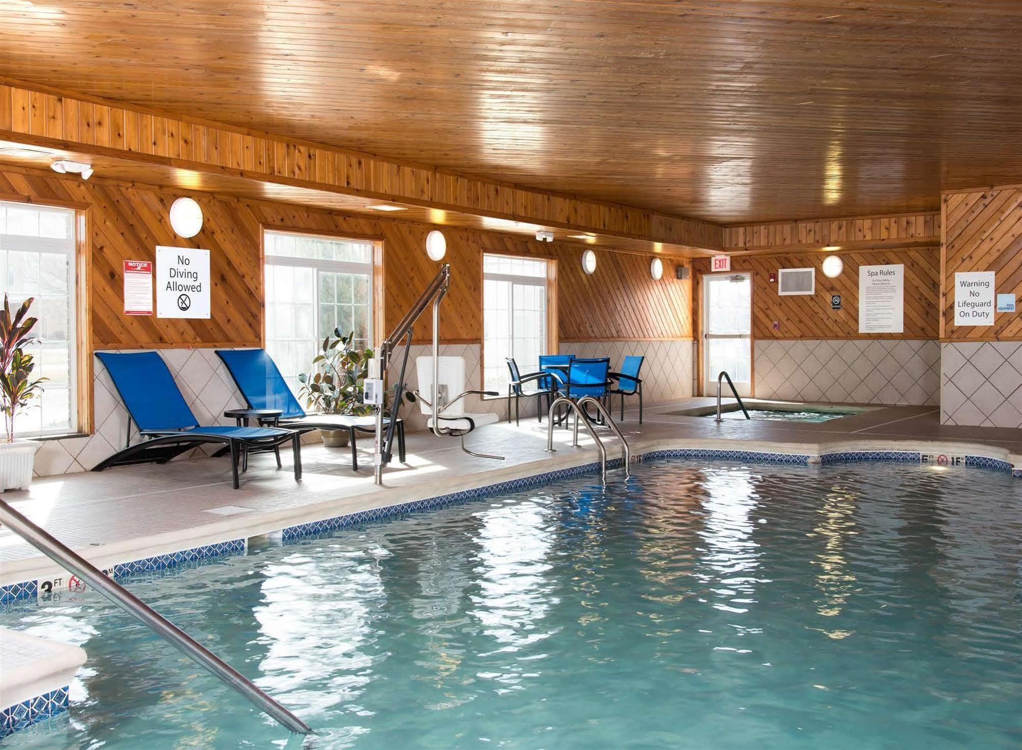 Holiday Inn Express & Suites Danville