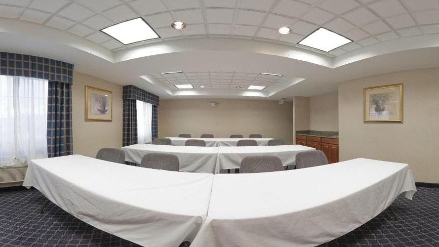 Holiday Inn Express & Suites Danville