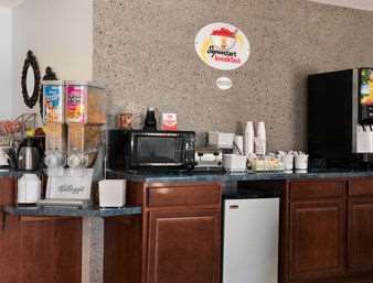 Super 8 by Wyndham Danville