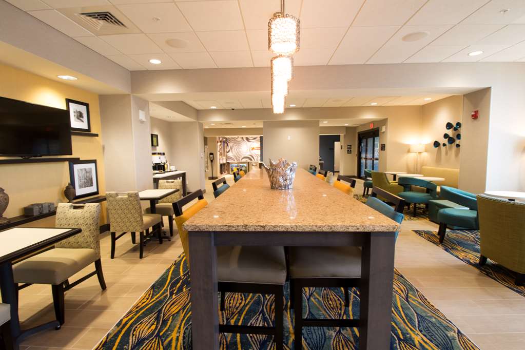 Hampton Inn Decatur Mt. Zion
