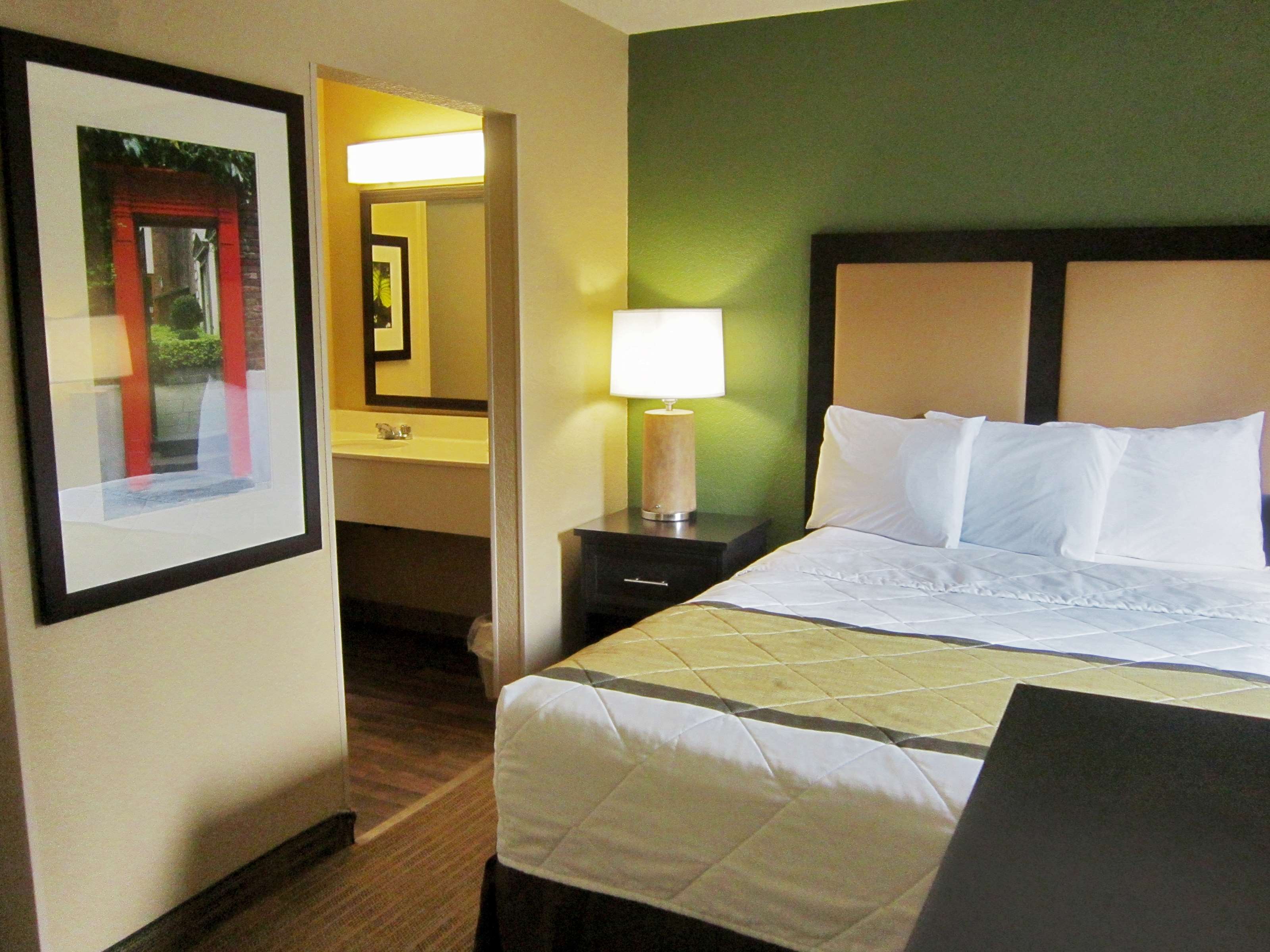 Extended Stay America Chicago O'Hare Allstate Arena
