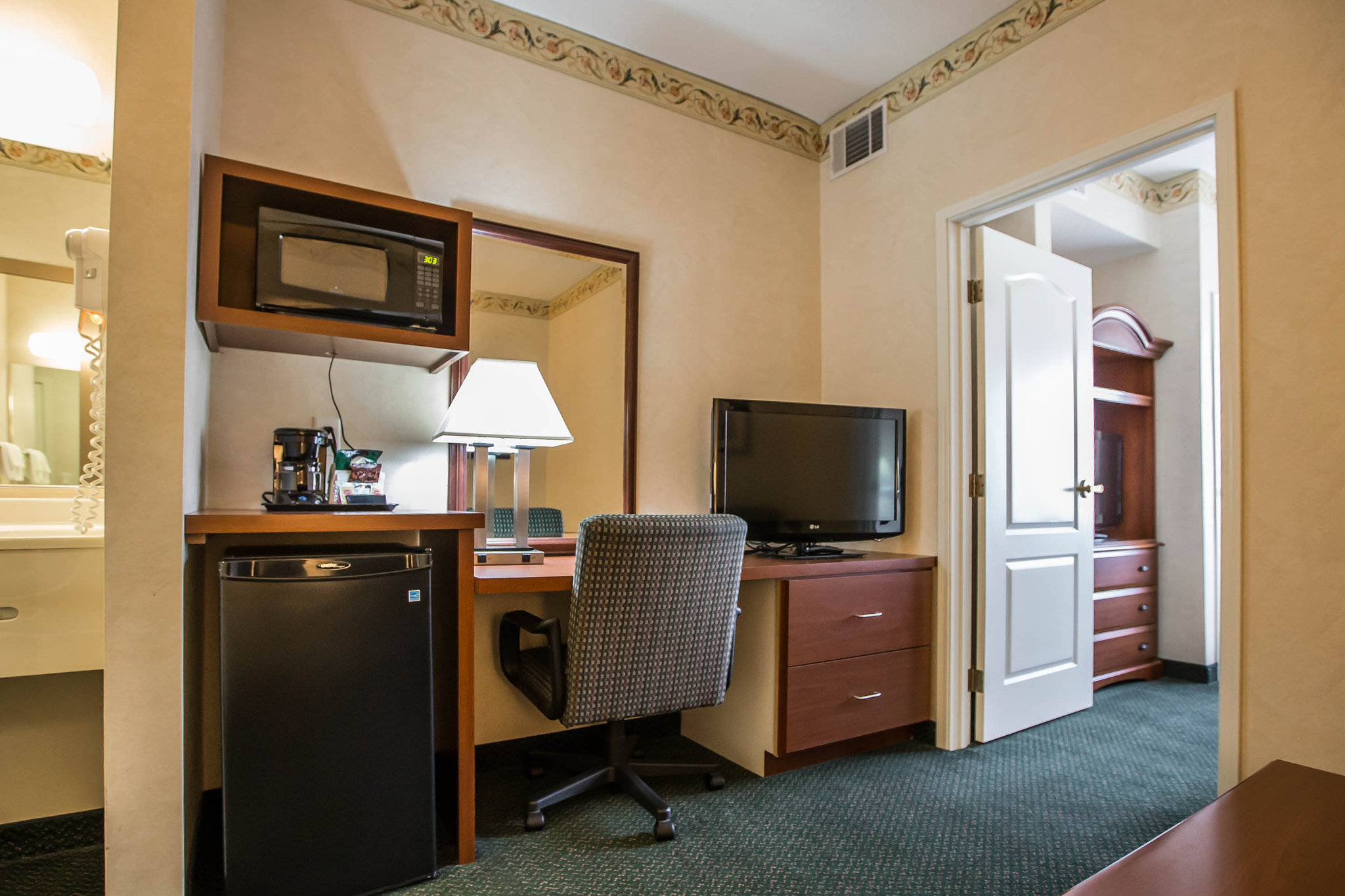 Quality Inn & Suites