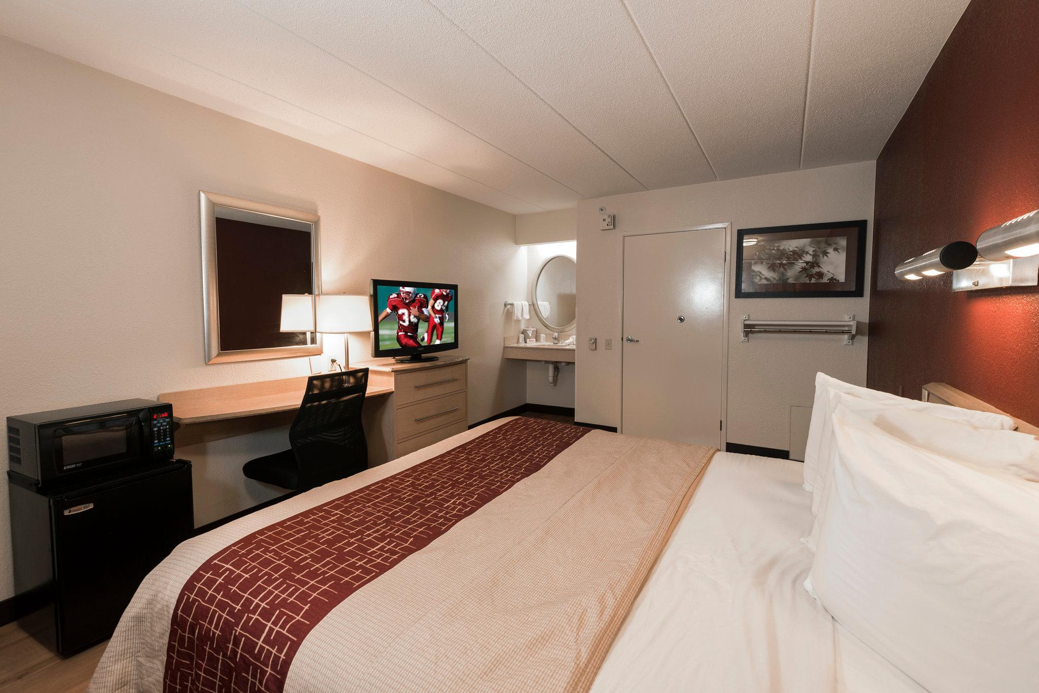 Red Roof Inn Chicago - Downers Grove