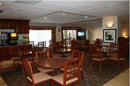 Hampton Inn Peoria-East At The River Boat Crossing