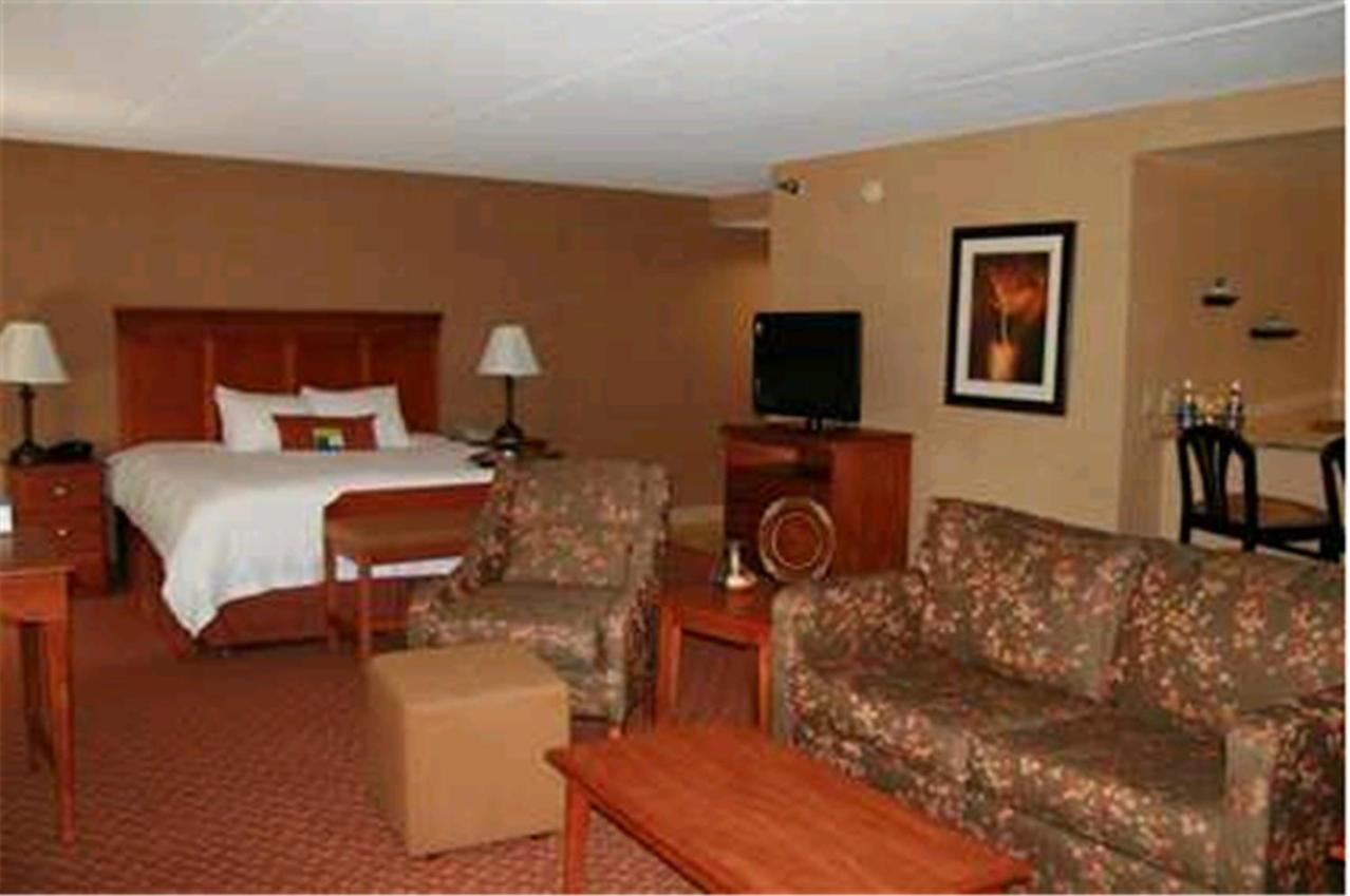 Hampton Inn Peoria-East At The River Boat Crossing
