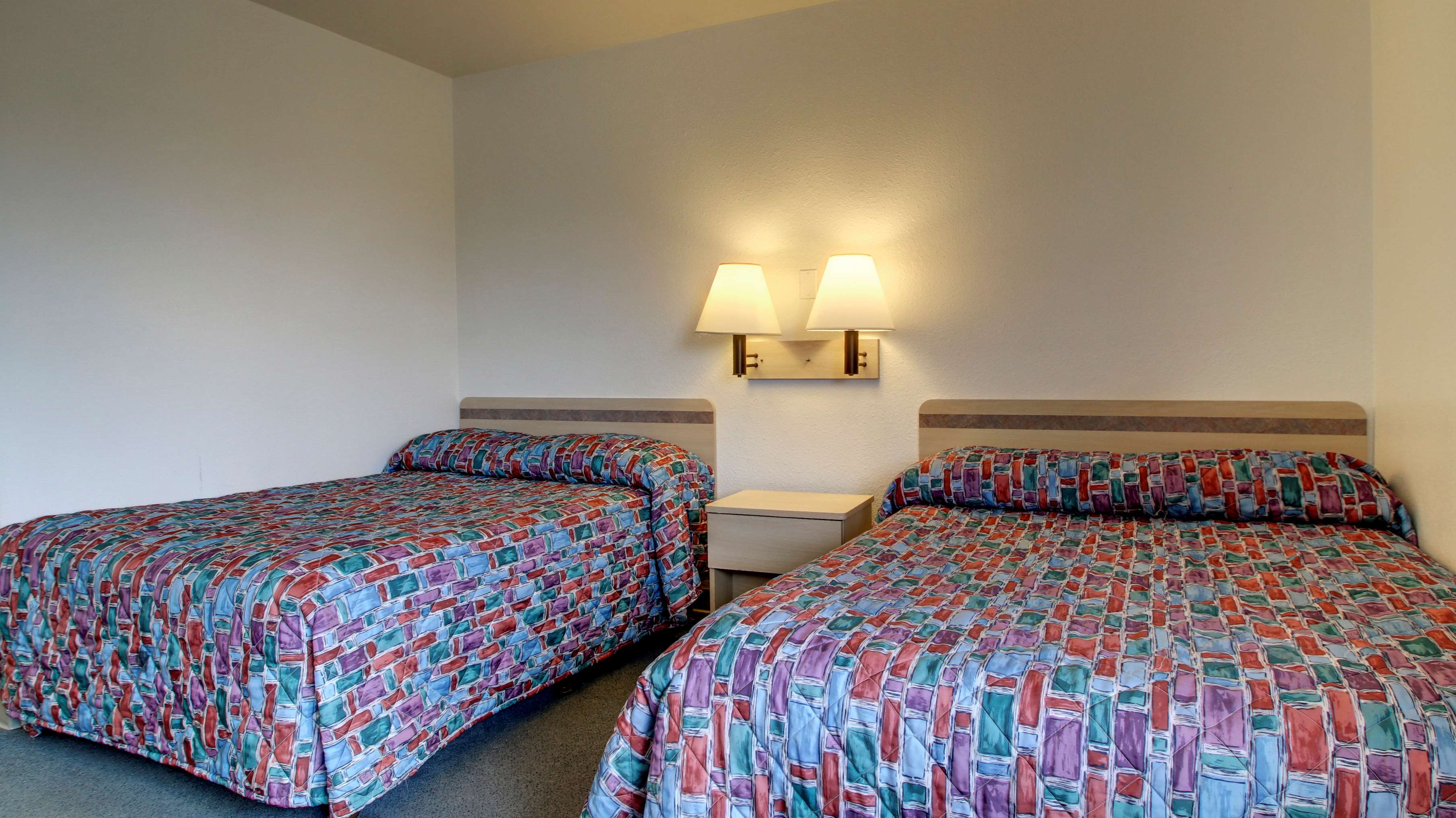 Americas Best Value Inn East Peoria