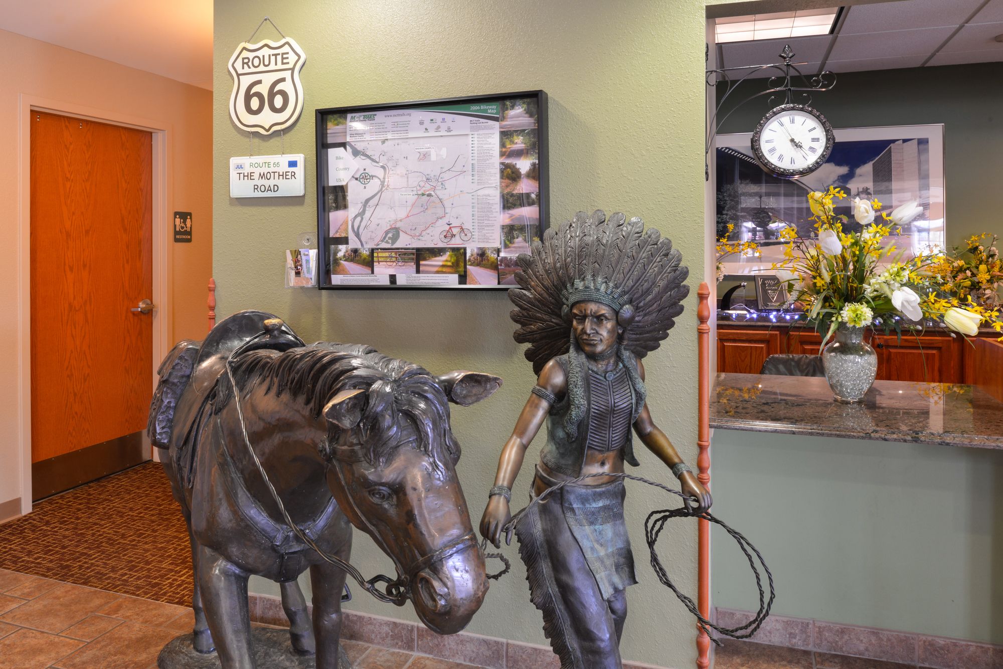 Country Hearth Inn & Suites - Edwardsville / St. Louis