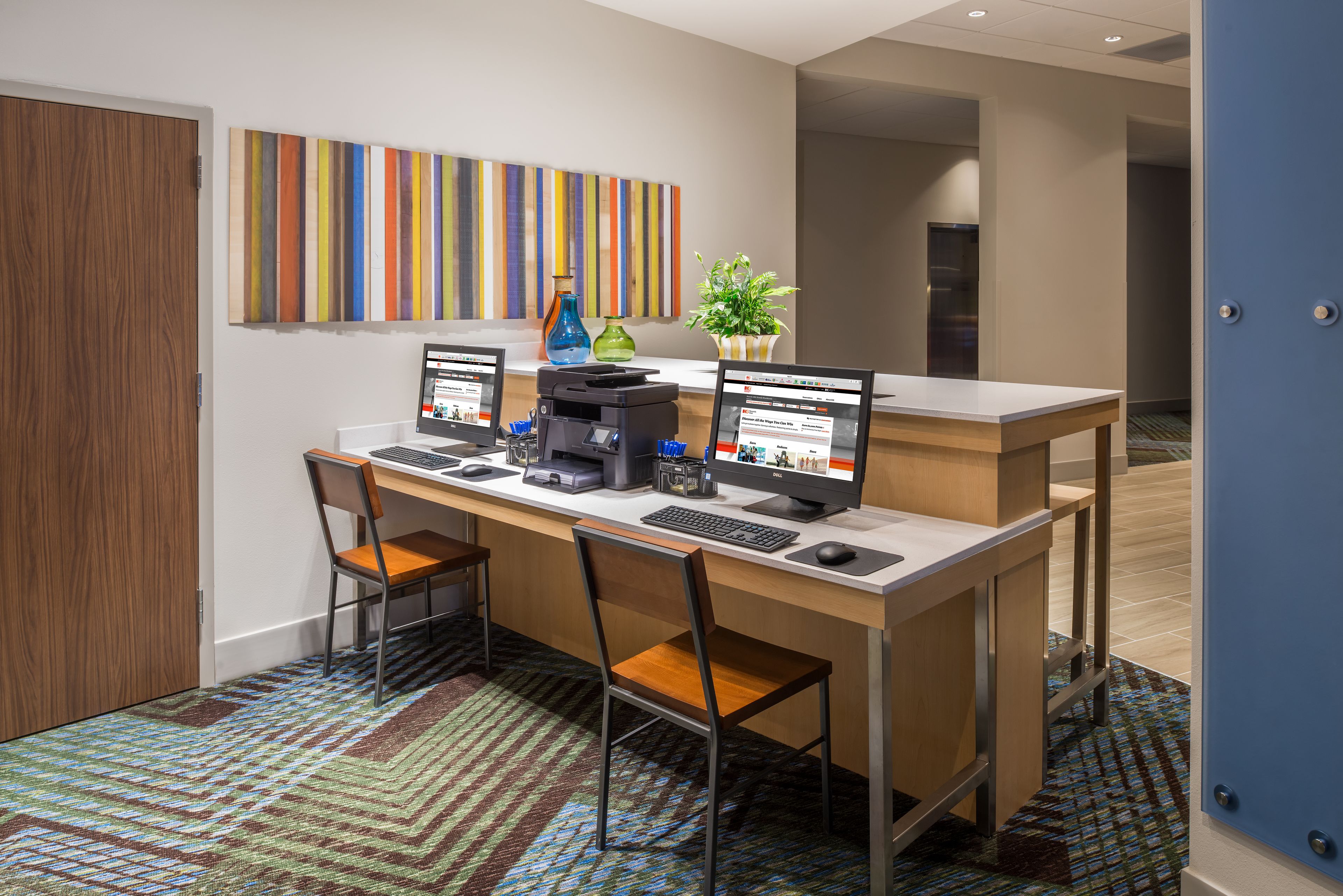 Holiday Inn Express & Suites Edwardsville