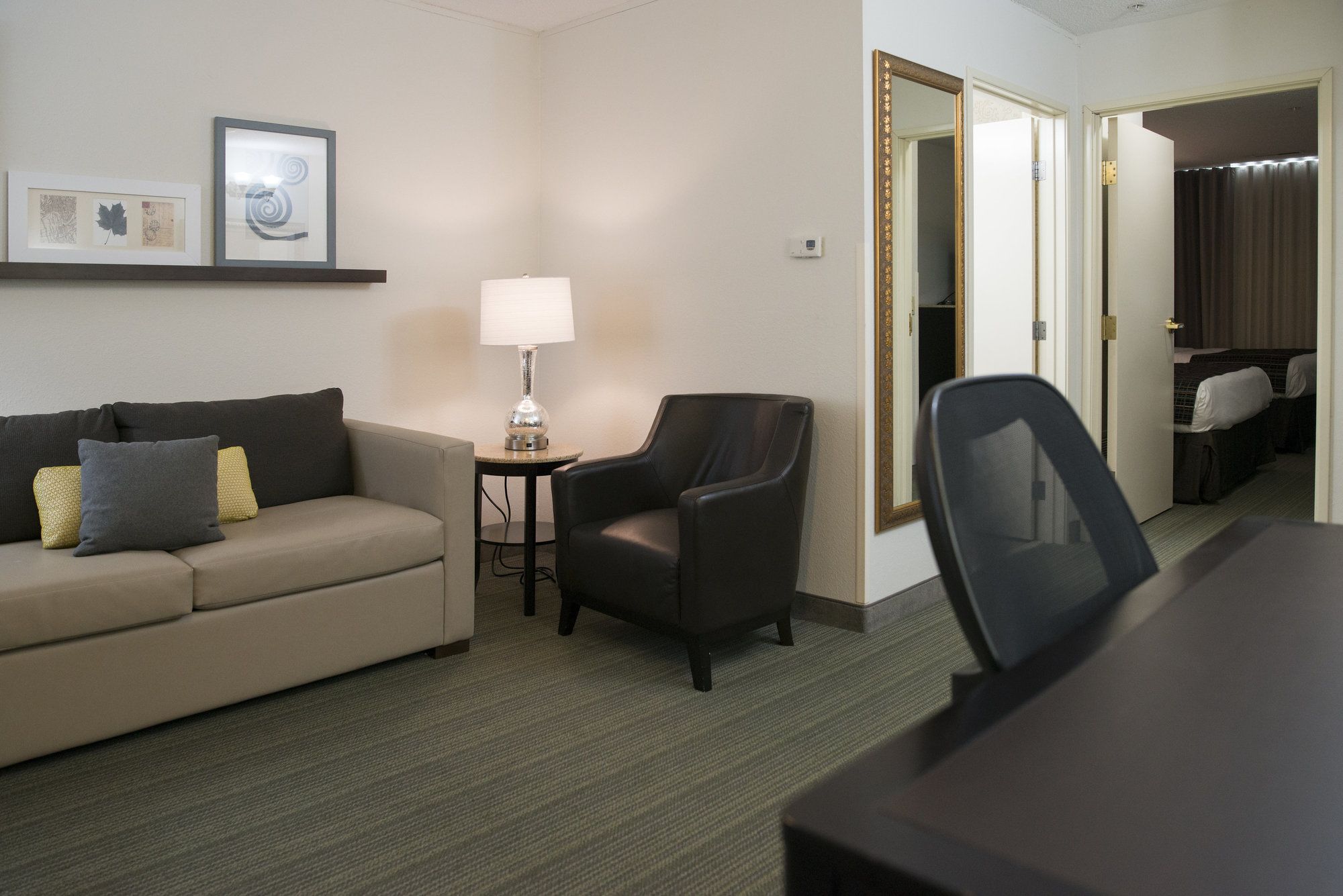 Country Inn & Suites by Radisson, Effingham, IL