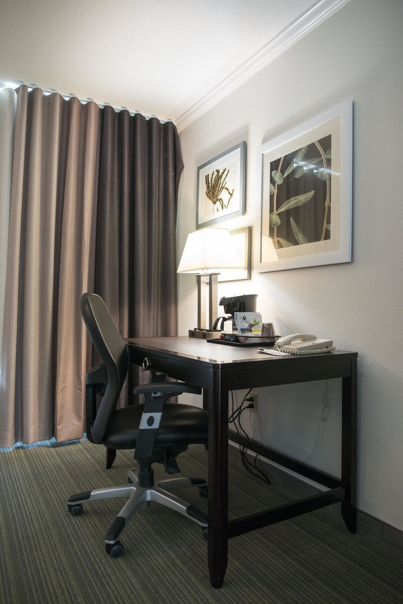 Country Inn & Suites by Radisson, Effingham, IL