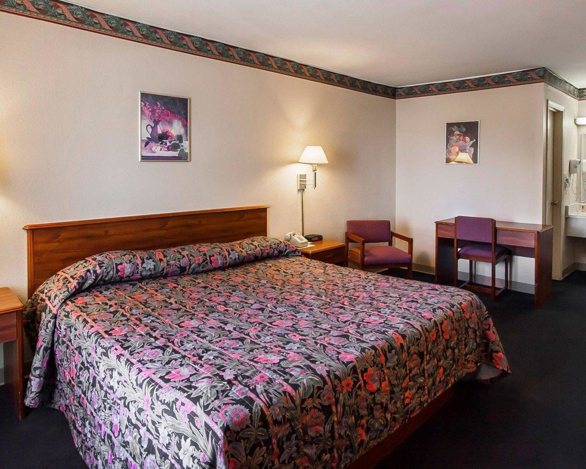 Econo Lodge