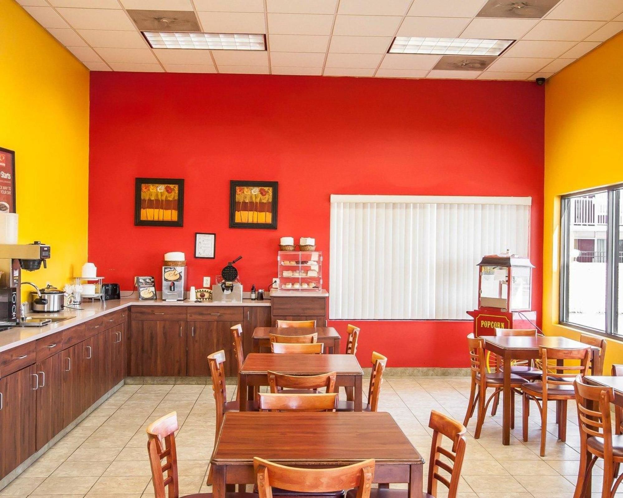 Econo Lodge