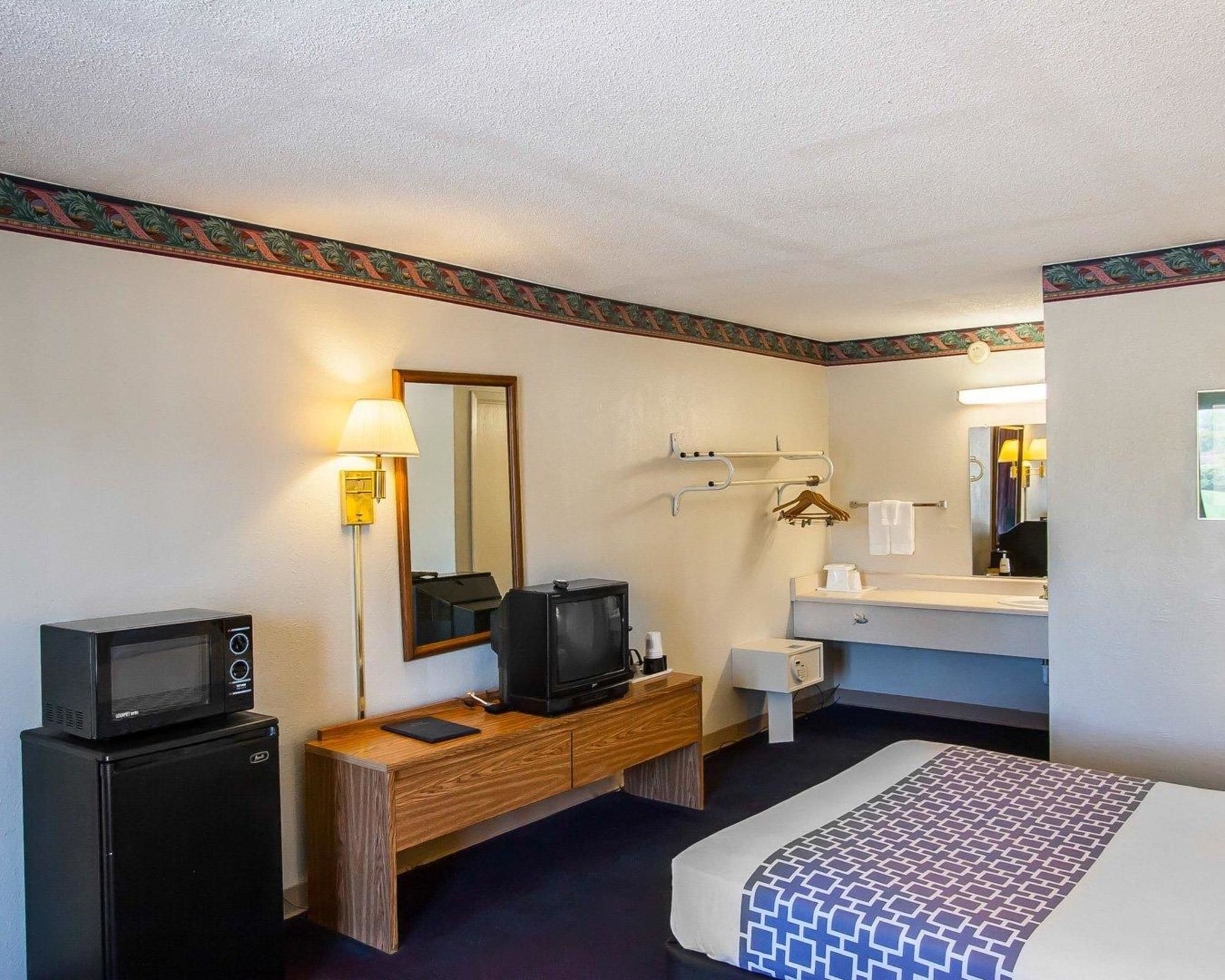 Econo Lodge