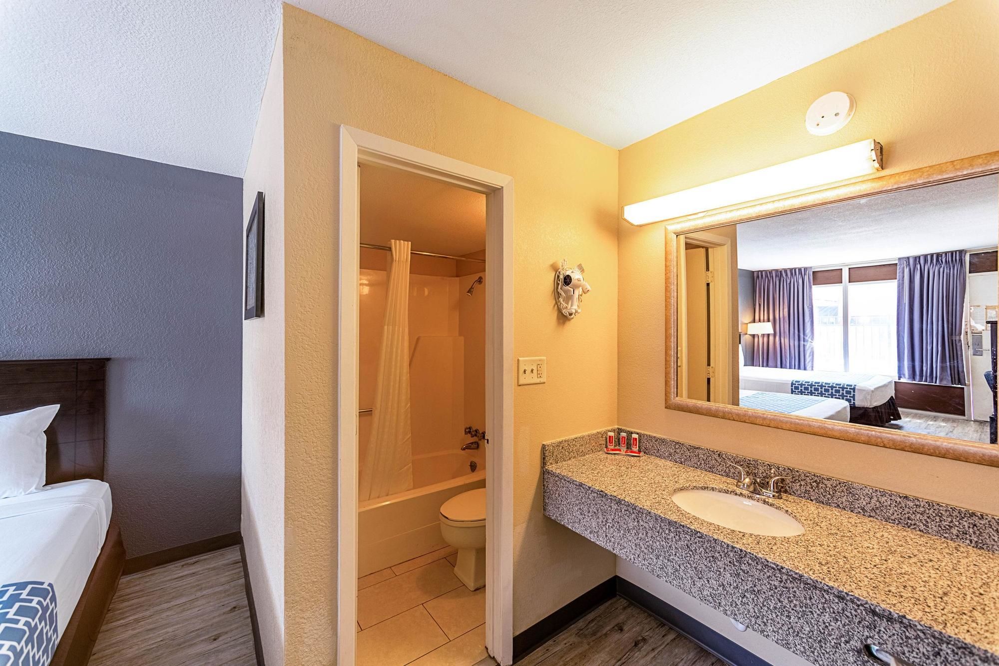 Econo Lodge