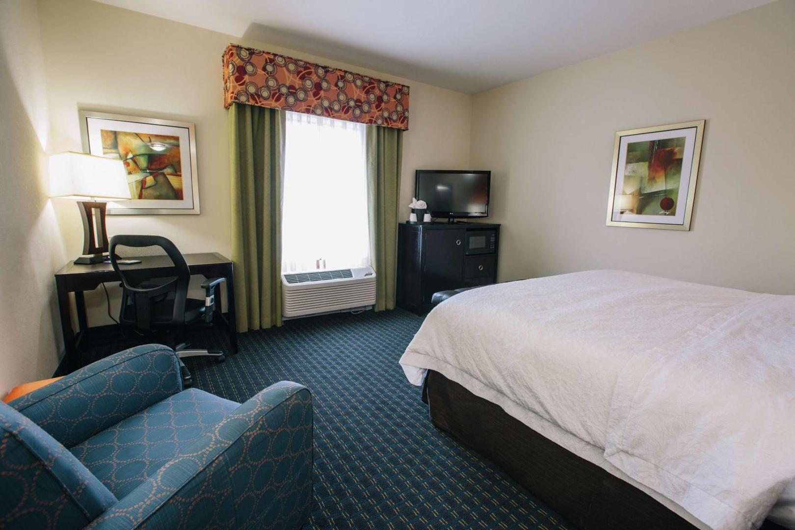 Hampton Inn & Suites Effingham