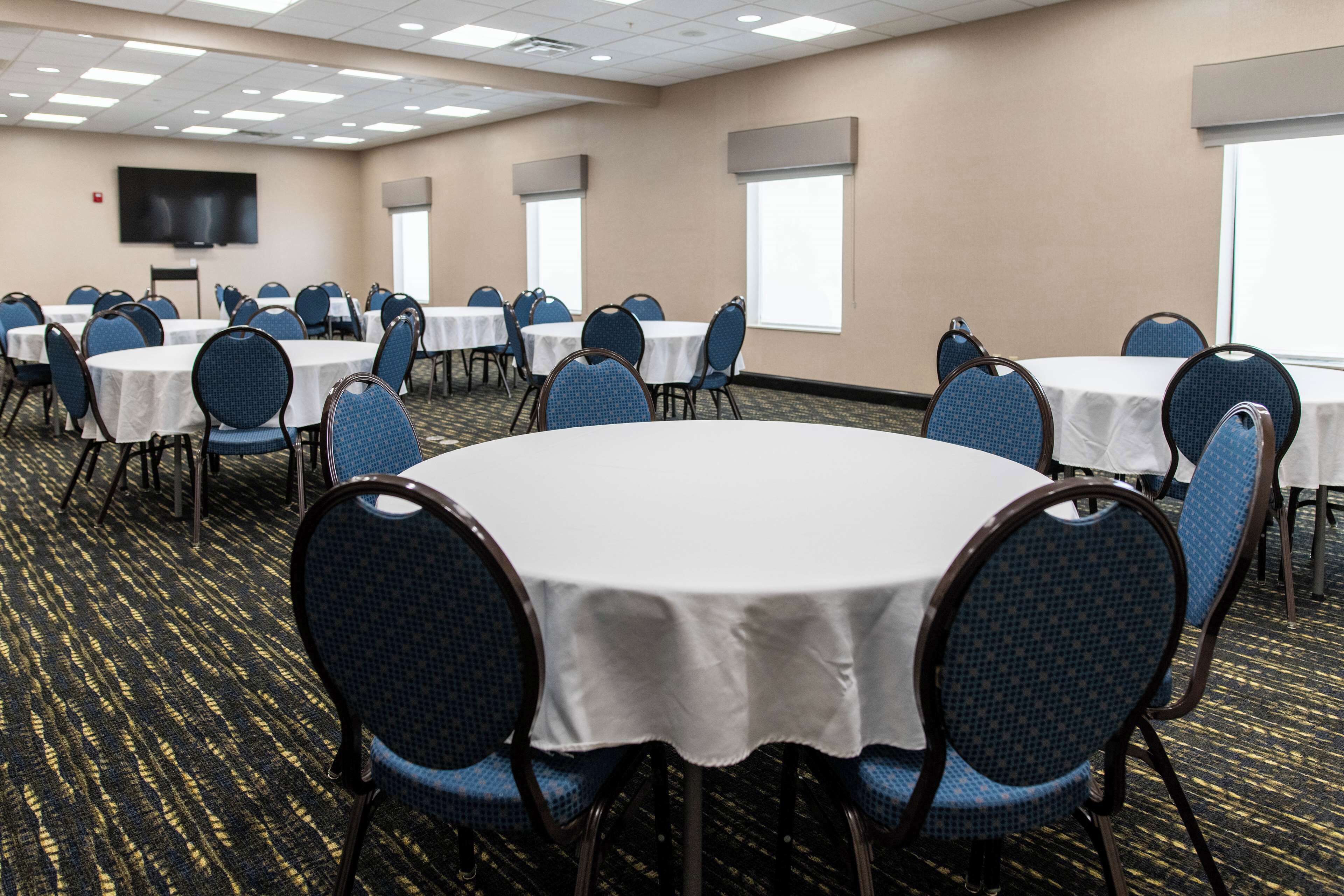 Hampton Inn & Suites Effingham