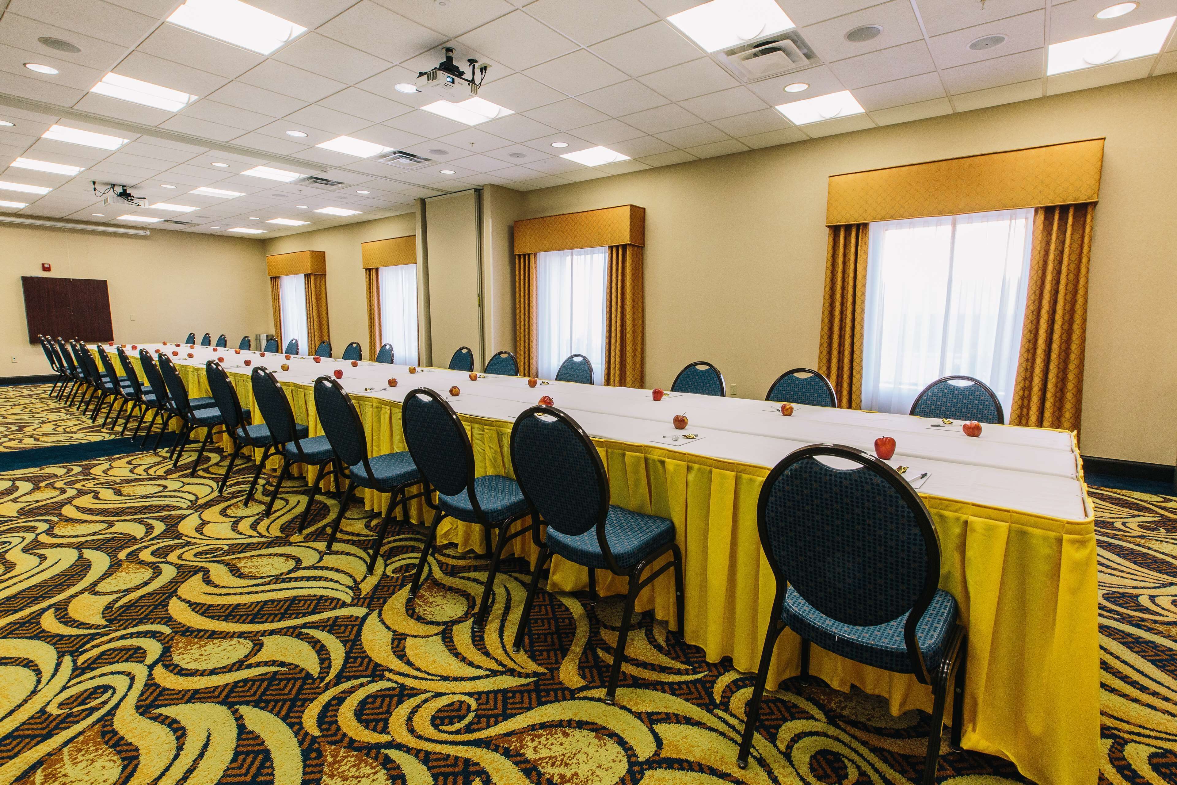 Hampton Inn & Suites Effingham