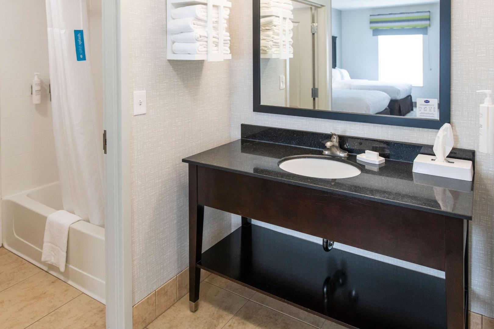 Hampton Inn & Suites Effingham