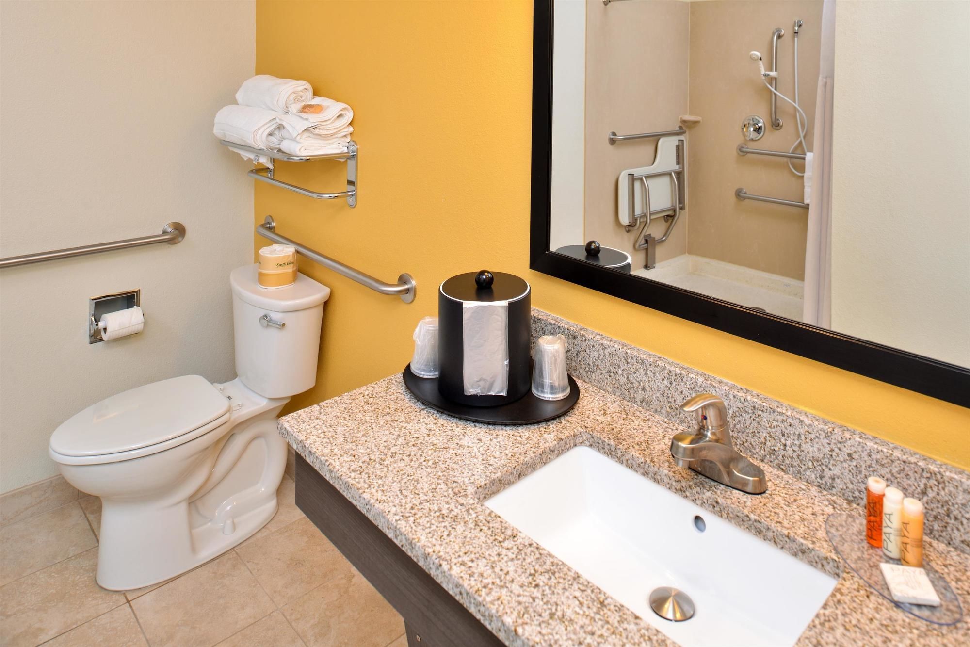 Holiday Inn Express & Suites Effingham