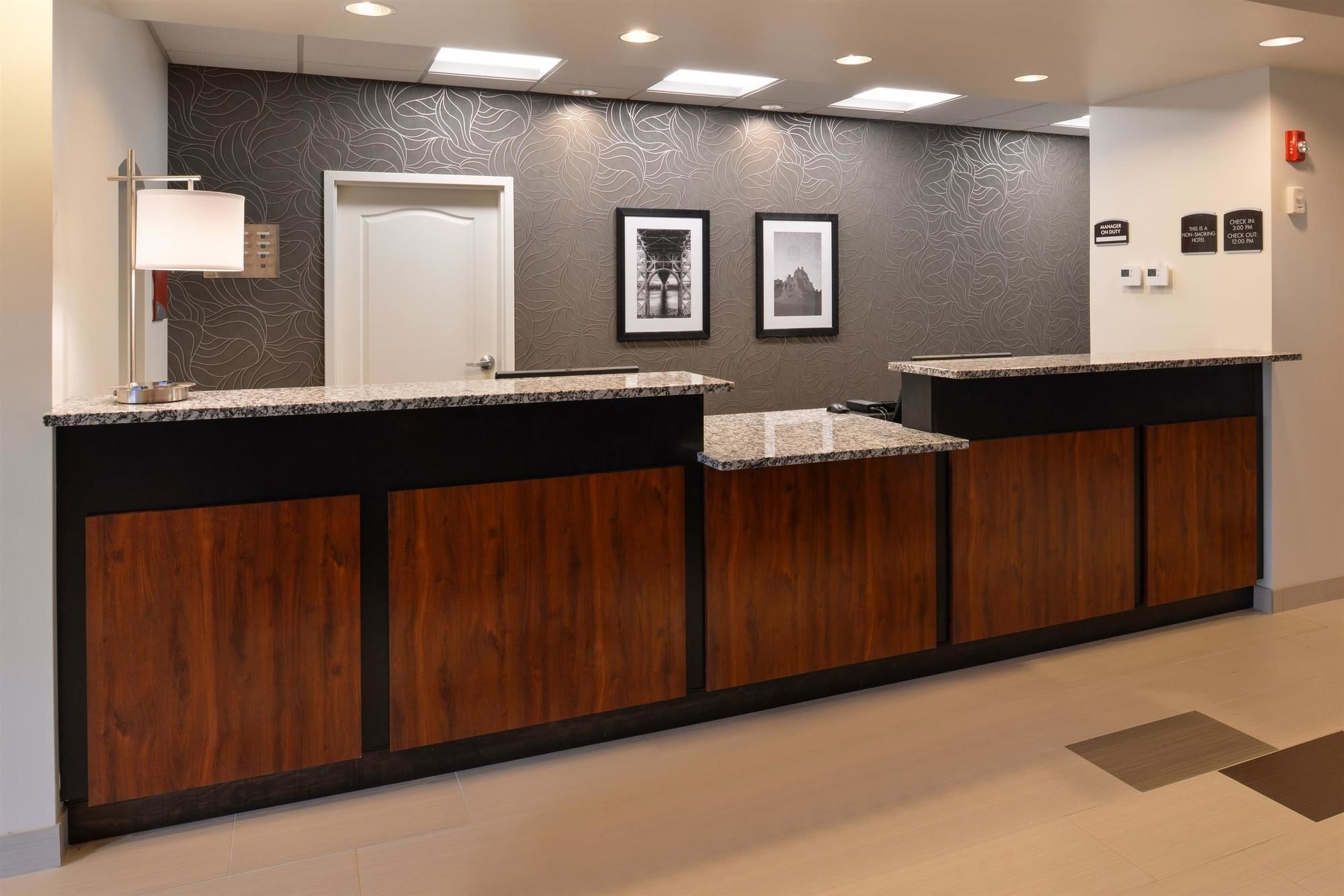Holiday Inn Express & Suites Effingham