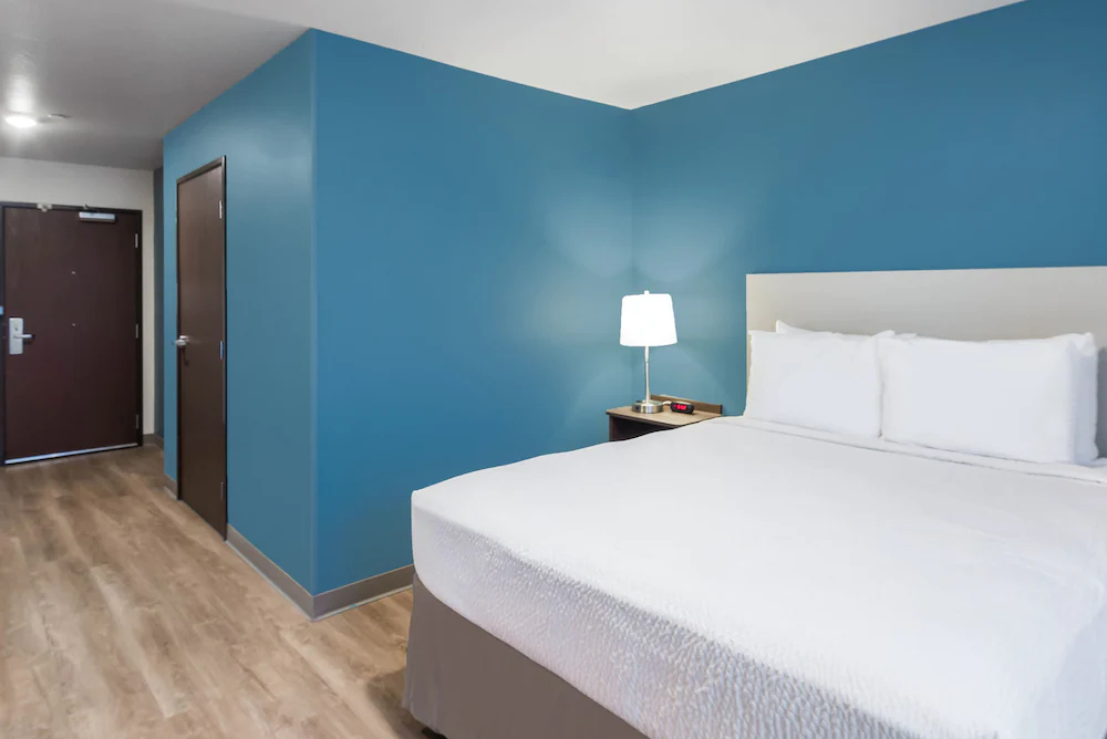 WoodSpring Suites Elgin - Chicago