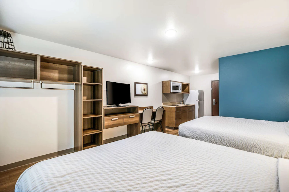 WoodSpring Suites Elgin - Chicago