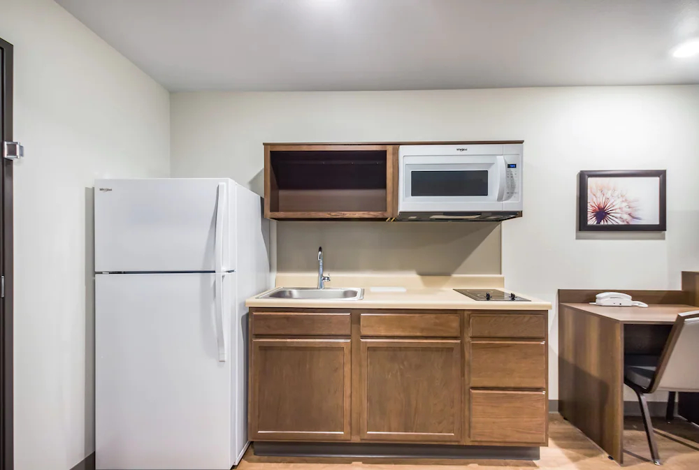 WoodSpring Suites Elgin - Chicago