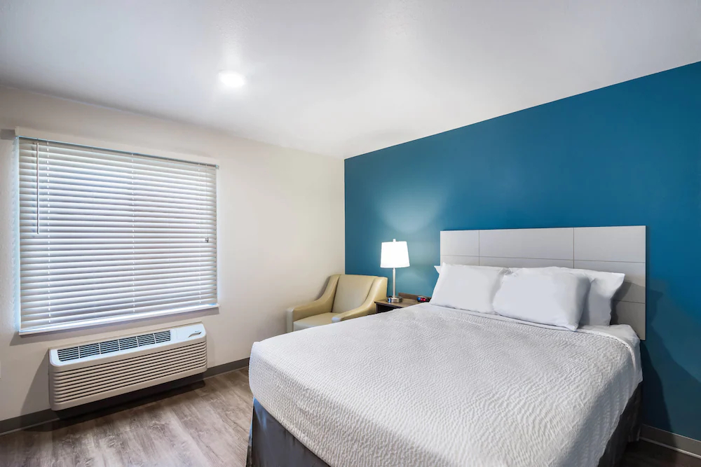 WoodSpring Suites Elgin - Chicago