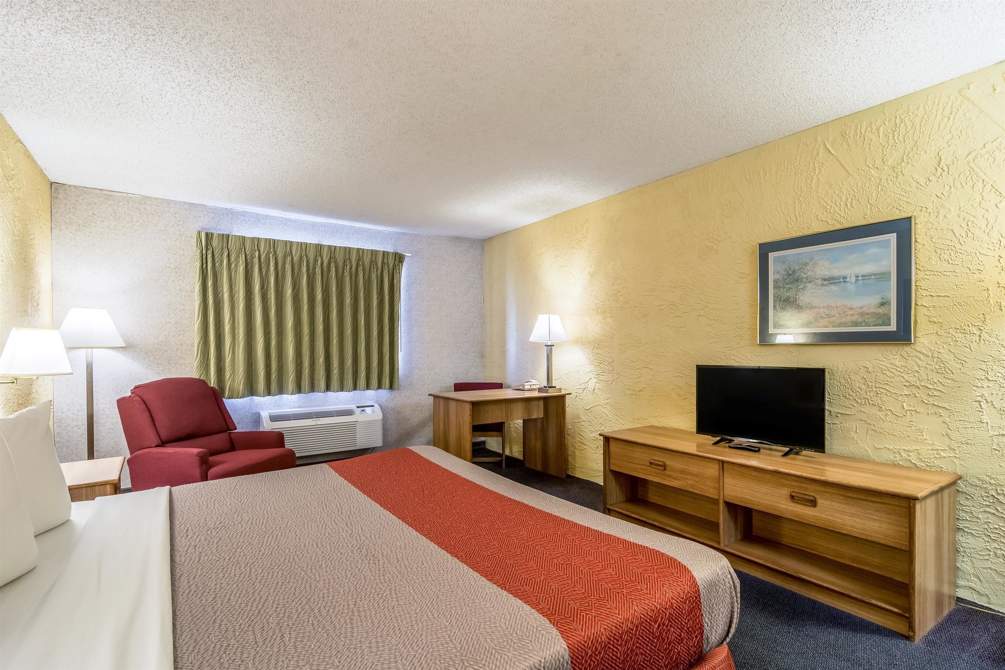 Motel 6 Elk Grove Village OHare