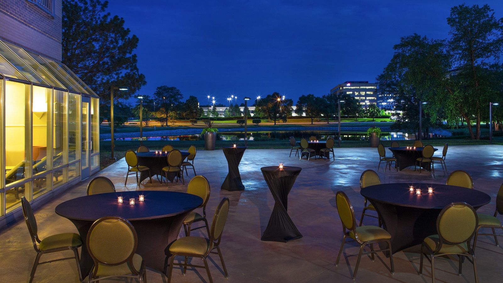 Sheraton Suites Chicago Elk Grove