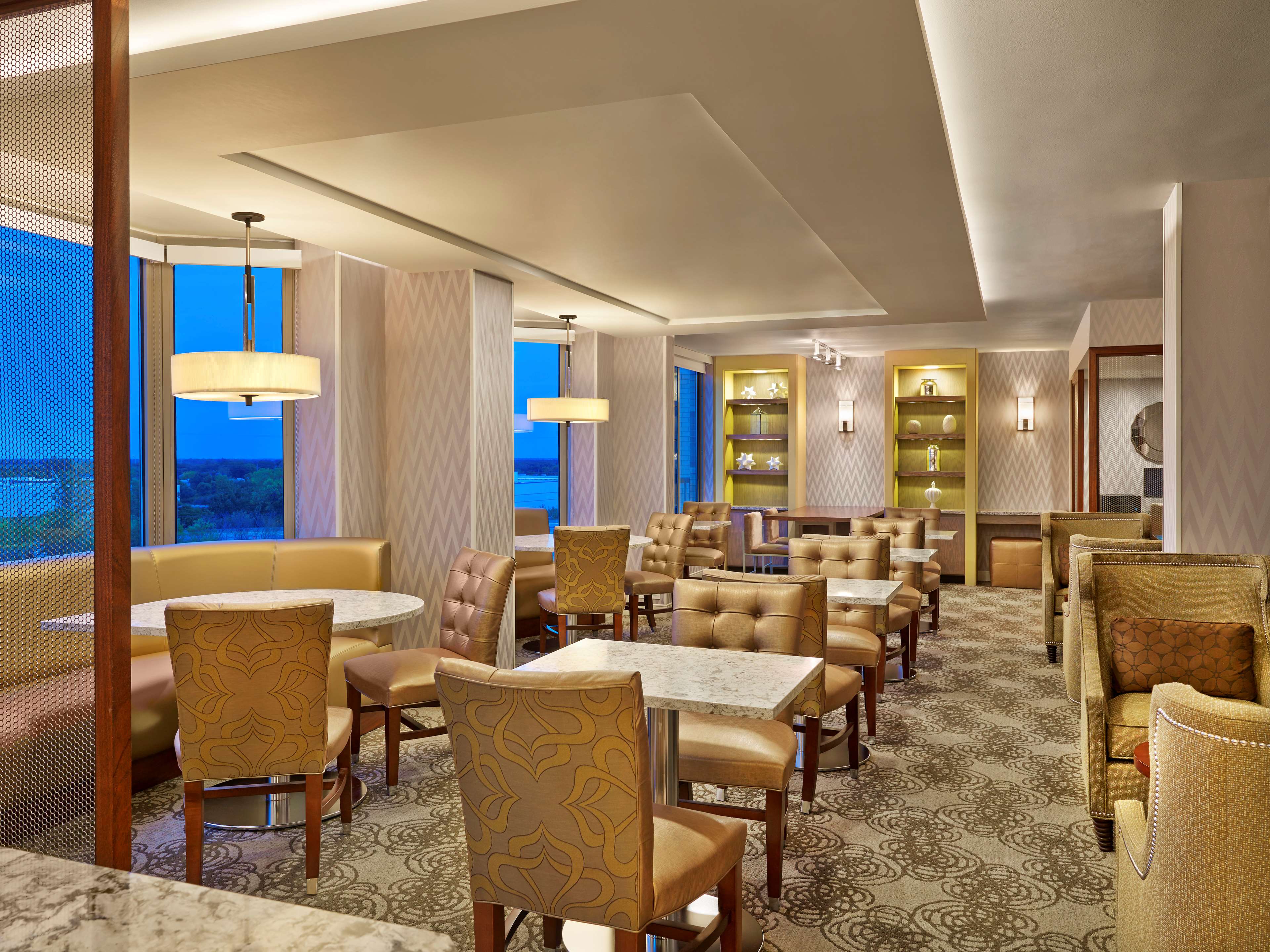 Sheraton Suites Chicago Elk Grove