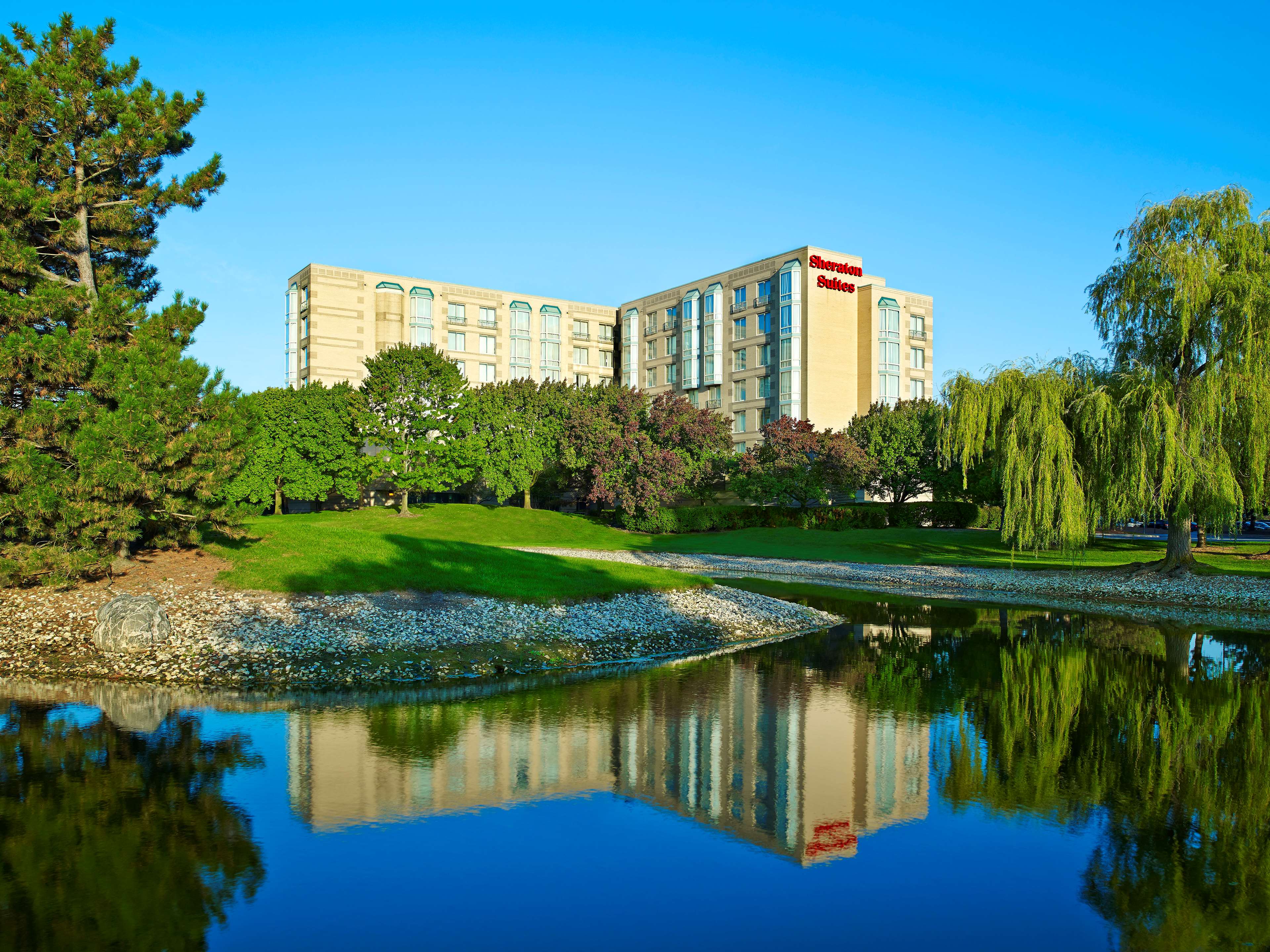Sheraton Suites Chicago Elk Grove