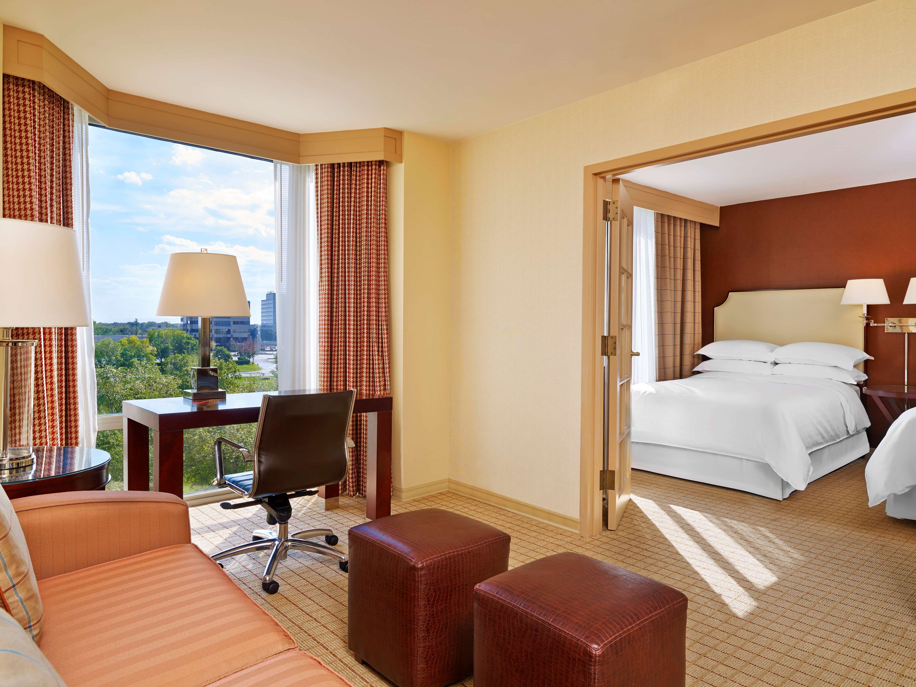 Sheraton Suites Chicago Elk Grove