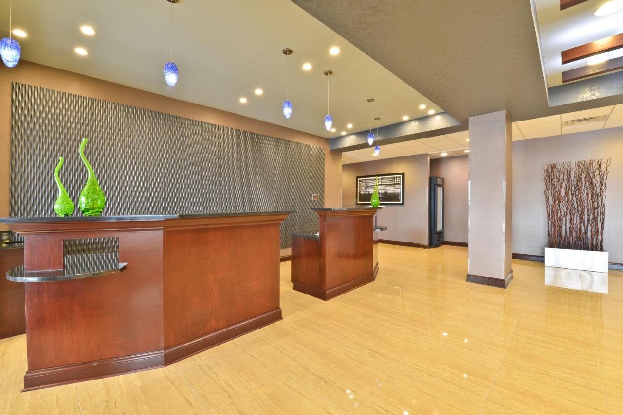Wyndham Garden Elk Grove Village/O'Hare