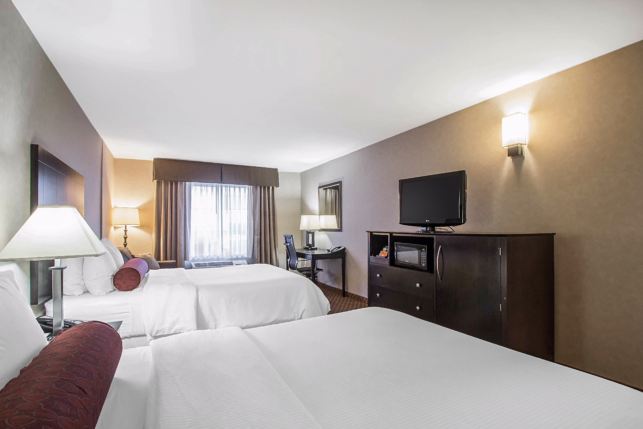 Clarion Inn Elmhurst