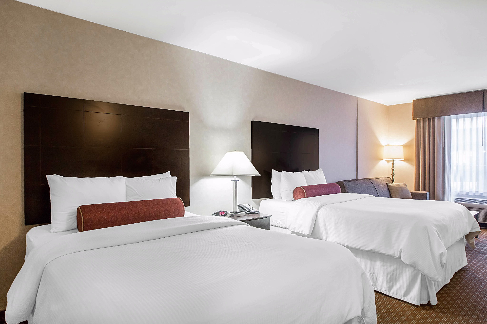 Clarion Inn Elmhurst