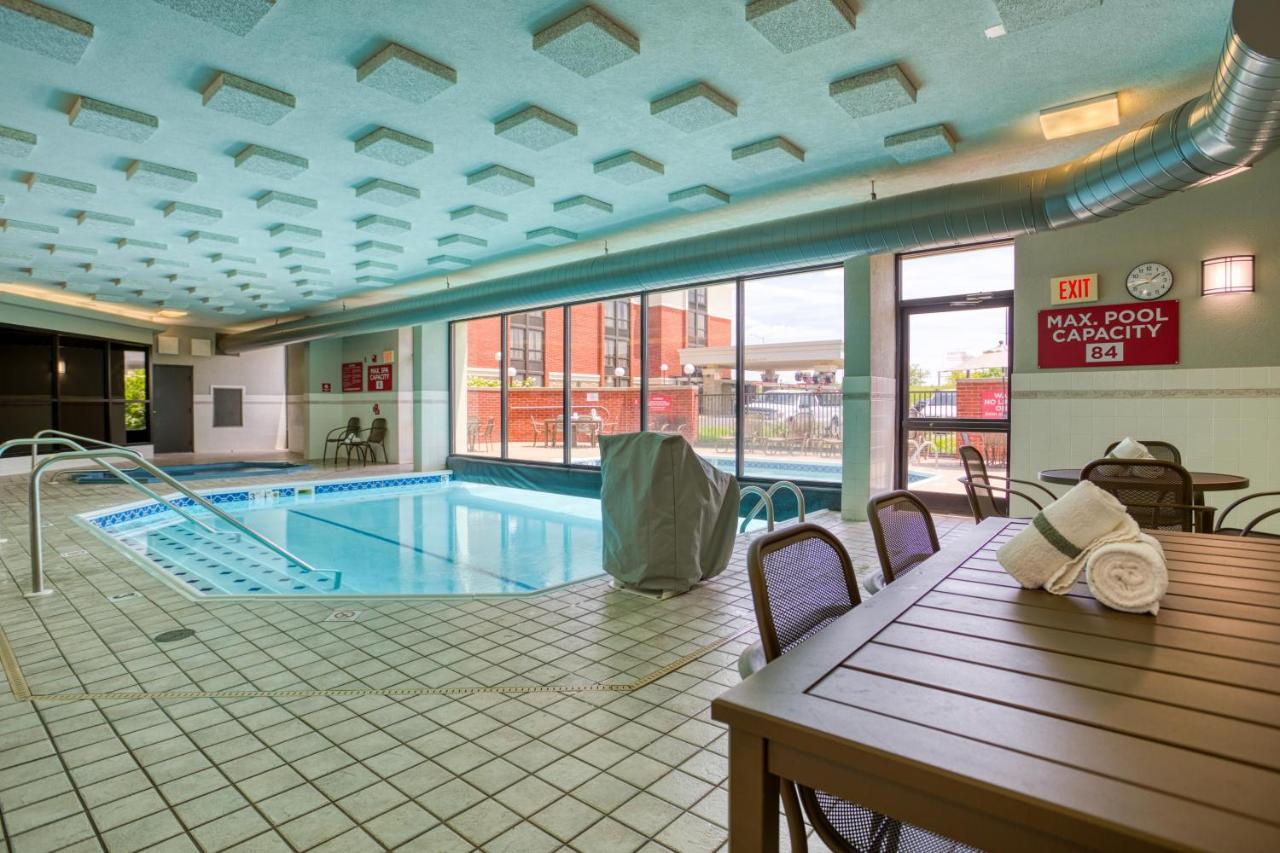 Drury Inn & Suites Fairview Heights St. Louis