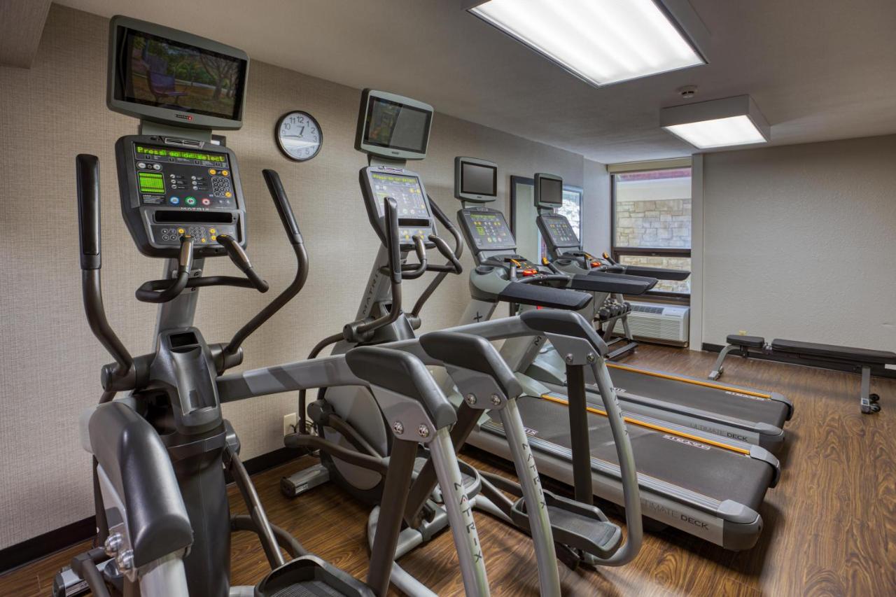Drury Inn & Suites Fairview Heights St. Louis