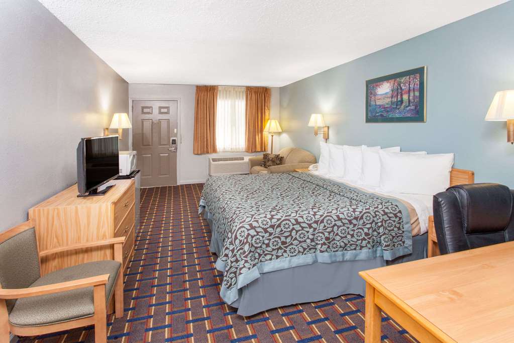Days Inn by Wyndham Farmer City