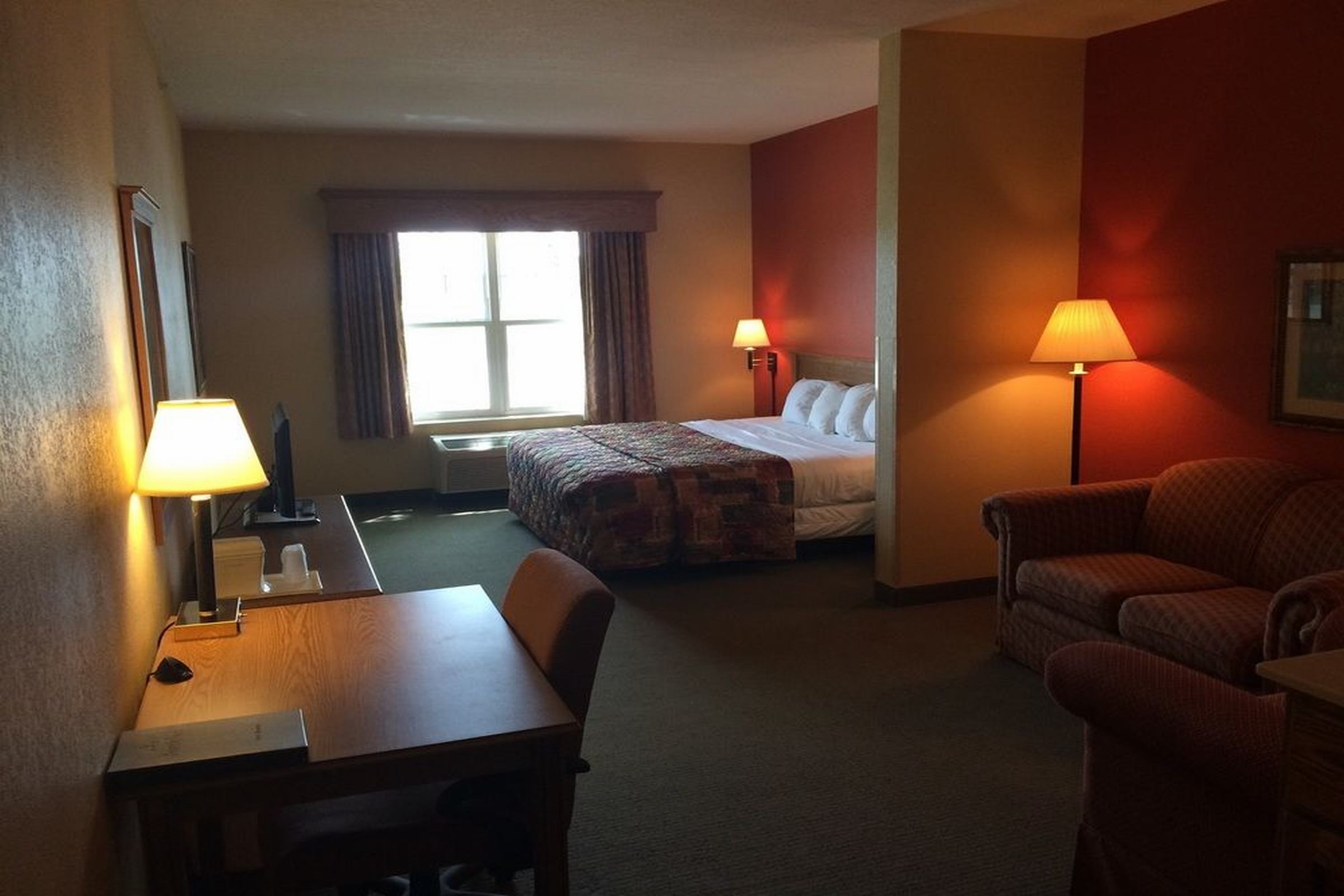 AmericInn by Wyndham Fulton Clinton